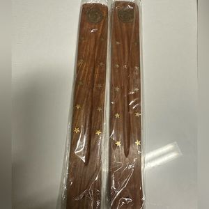 Burn inciense holder